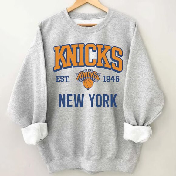 Vintage 90s New York Knicks Basketball Sweatshirt, Retro NBA Shirt For Men Women - Picture 1 of 2